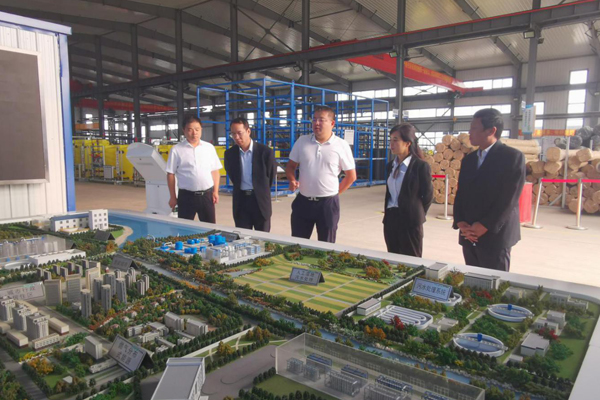 陜西航天建設(shè)集團(tuán)有限公司總經(jīng)理、黨委副書記謝明娟率隊(duì)赴遼寧一諾環(huán)保產(chǎn)業(yè)集團(tuán)開展考察調(diào)研工作